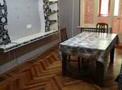 Продаётся 3-комн. вторичка 70 м², м. Кара Караев, photo 2 from 8