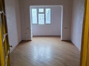 Satılır 2 otaqlı köhnə tikili 65 m², 20 Yanvar m., photo 3 from 8