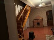 4 otaqlı həyət evi/bağ evi - İnşaatçılar m. - 160 m²
