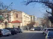 Продаётся 2-комн. вторичка 40 м², м. Элмляр Академиясы, photo 1 from 8
