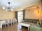3-комн. новостройка - Наримановский  р. - 135 м²