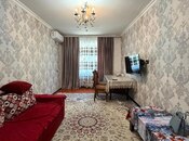 Satılır 2 otaqlı köhnə tikili 65 m², Xalqlar Dostluğu m., photo 1 from 8