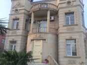 Satılır 9 otaqlı həyət evi/bağ evi 600 m², Nəsimi m., photo 2 from 8