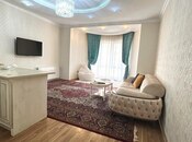 2-комн. новостройка - м. 8 ноября - 60 м²