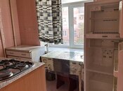 3-комн. вторичка - м. 28 мая - 75 м²