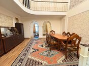 7 otaqlı həyət evi/bağ evi - Gənclik m. - 460 m²