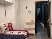 Satılır 3 otaqlı köhnə tikili 70 m², Xalqlar Dostluğu m., photo 6 from 8