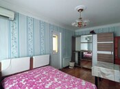 Satılır 4 otaqlı köhnə tikili 90 m², İnşaatçılar m., photo 8 from 8