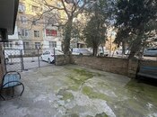 Satılır 6 otaqlı köhnə tikili 150 m², İnşaatçılar m., photo 5 from 8
