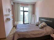3-комн. новостройка - м. 28 мая - 120 м²
