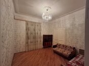 2 otaqlı köhnə tikili - Elmlər Akademiyası m. - 55 m²