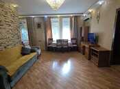 4-комн. вторичка - м. Элмляр Академиясы - 120 м²