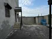 6 otaqlı həyət evi/bağ evi - Qaraçuxur q. - 204 m²