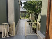 6 otaqlı həyət evi/bağ evi - Bakıxanov q. - 450 m²