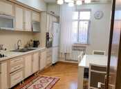 2 otaqlı yeni tikili - 8 Noyabr m. - 105 m²