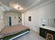 2-комн. новостройка - м. 28 мая - 80 м²