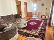 7 otaqlı həyət evi/bağ evi - Mərdəkan q. - 197 m²