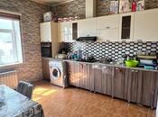7 otaqlı həyət evi/bağ evi - Mərdəkan q. - 197 m²