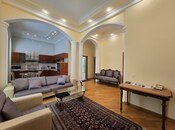 3-комн. вторичка - м. Сахил - 120 м²