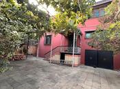6 otaqlı həyət evi/bağ evi - Nəsimi m. - 320 m²