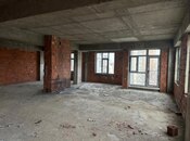 4-комн. новостройка - м. 28 мая - 145 м²