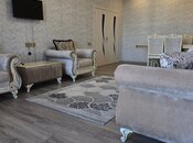 2-комн. новостройка - м. 8 ноября - 100 м²