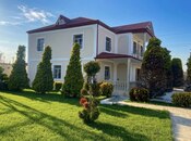 7 otaqlı həyət evi/bağ evi - Novxanı q. - 250 m²