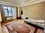 3-комн. вторичка - м. Нефтчиляр - 72 м²
