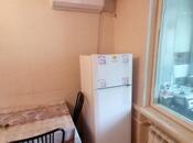 1 otaqlı köhnə tikili - İnşaatçılar m. - 31 m²