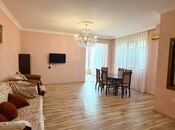 3 otaqlı həyət evi/bağ evi - İnşaatçılar m. - 110 m²