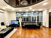 Сдаётся 3-комн. новостройка 110 м², м. 28 мая, photo 2 from 8
