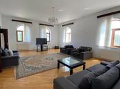 7 otaqlı həyət evi/bağ evi - Badamdar q. - 650 m²
