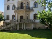 7 otaqlı həyət evi/bağ evi - Badamdar q. - 650 m²