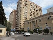 Продаётся 3-комн. новостройка 110 м², м. Низами, photo 1 from 8