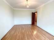 3-комн. вторичка - м. Кара Караев - 70 м²