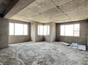 4-комн. новостройка - м. 28 мая - 180 м²