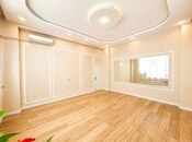 Продаётся 2-комн. новостройка 83 м², м. Кара Караев, photo 2 from 8