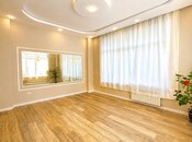 Продаётся 2-комн. новостройка 83 м², м. Кара Караев, photo 1 from 8
