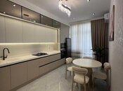 4-комн. новостройка - м. 8 ноября - 145 м²