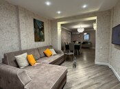 Satılır 4 otaqlı köhnə tikili 100 m², İnşaatçılar m., photo 8 from 8