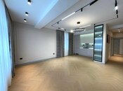 4-комн. новостройка - м. 28 мая - 120 м²