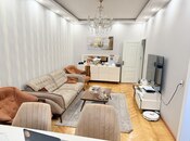 3 otaqlı köhnə tikili - 7-ci mikrorayon q. - 57 m²