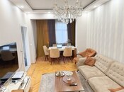 3 otaqlı köhnə tikili - 7-ci mikrorayon q. - 57 m²