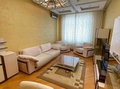 3-комн. новостройка - м. 8 ноября - 150 м²
