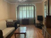 3-комн. вторичка - м. Элмляр Академиясы - 80 м²