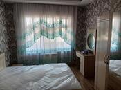 2-комн. вторичка - м. 8 ноября - 70 м²