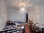 1-комн. вторичка - м. Элмляр Академиясы - 40 м²