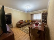 Продаётся 3-комн. вторичка 67.4 м², photo 1 from 8