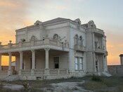 10 otaqlı həyət evi/bağ evi - Şüvəlan q. - 1300 m²