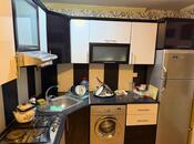 Satılır 4 otaqlı köhnə tikili 100 m², Azadlıq Prospekti m., photo 7 from 8